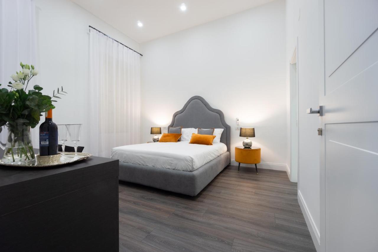Suite Rodino 24 Naples Exterior photo